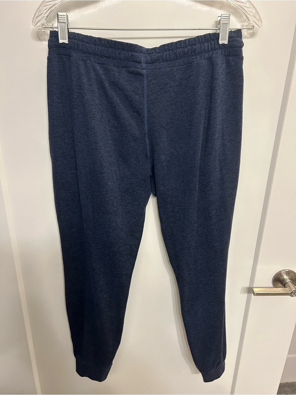 Vuori Performance Joggers in Navy Heather - Picture 10 of 10